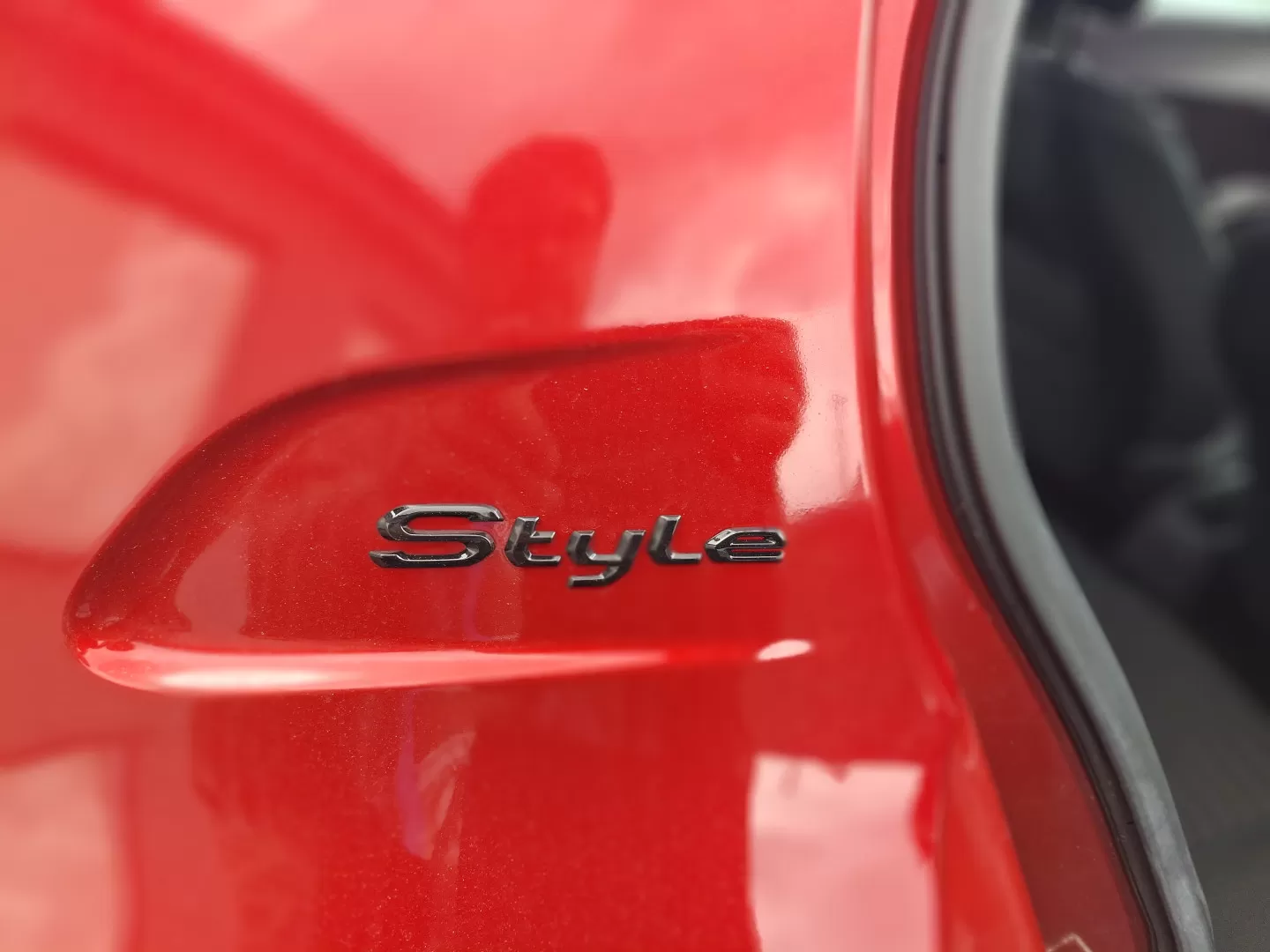 Peugeot 208 BlueHdi BVM6 STYLE - foto 8