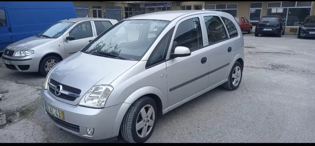 Opel Meriva 1.3 CDTI enjoy - foto 2