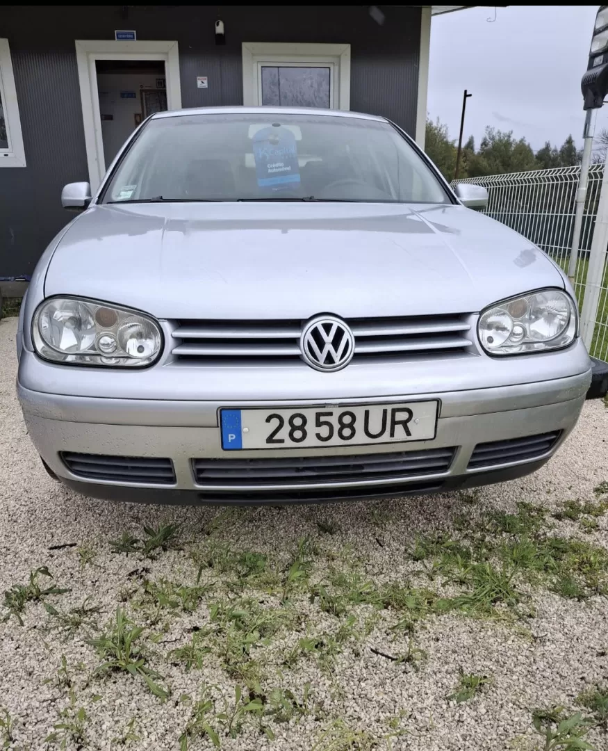 VW Golf 1.4i Confortline - foto 2