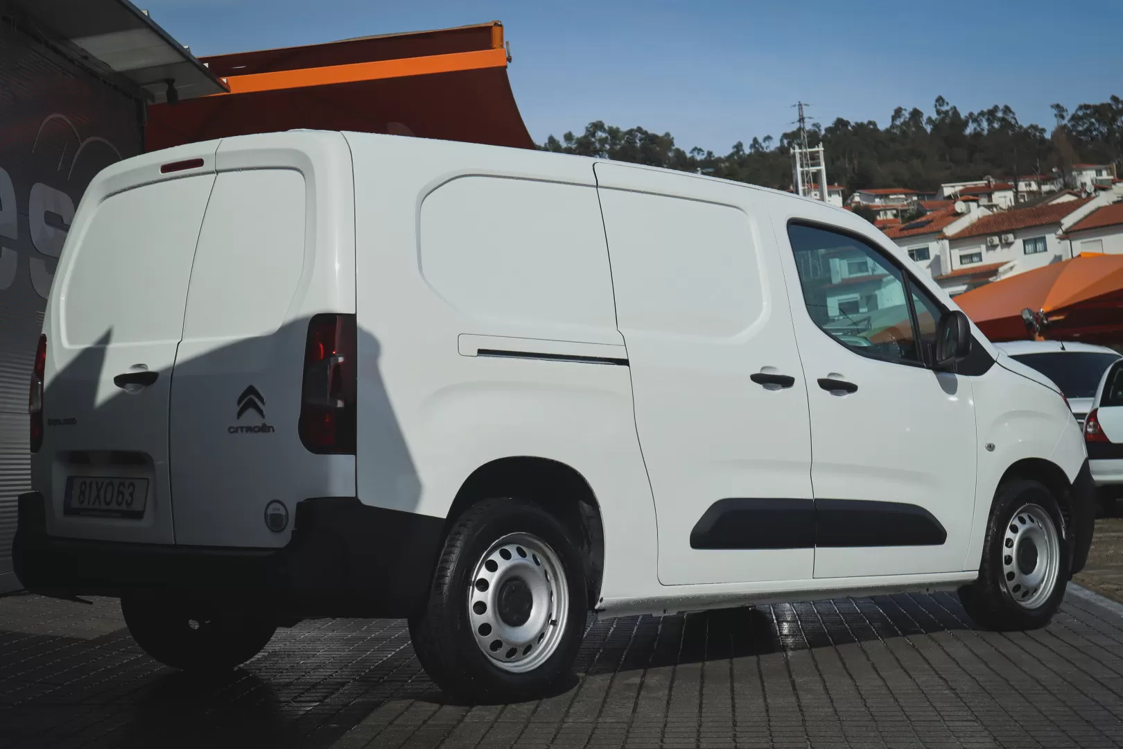 Citroën  Berlingo BlueHDi XL 1.6 S&S   L O N G A - foto 8