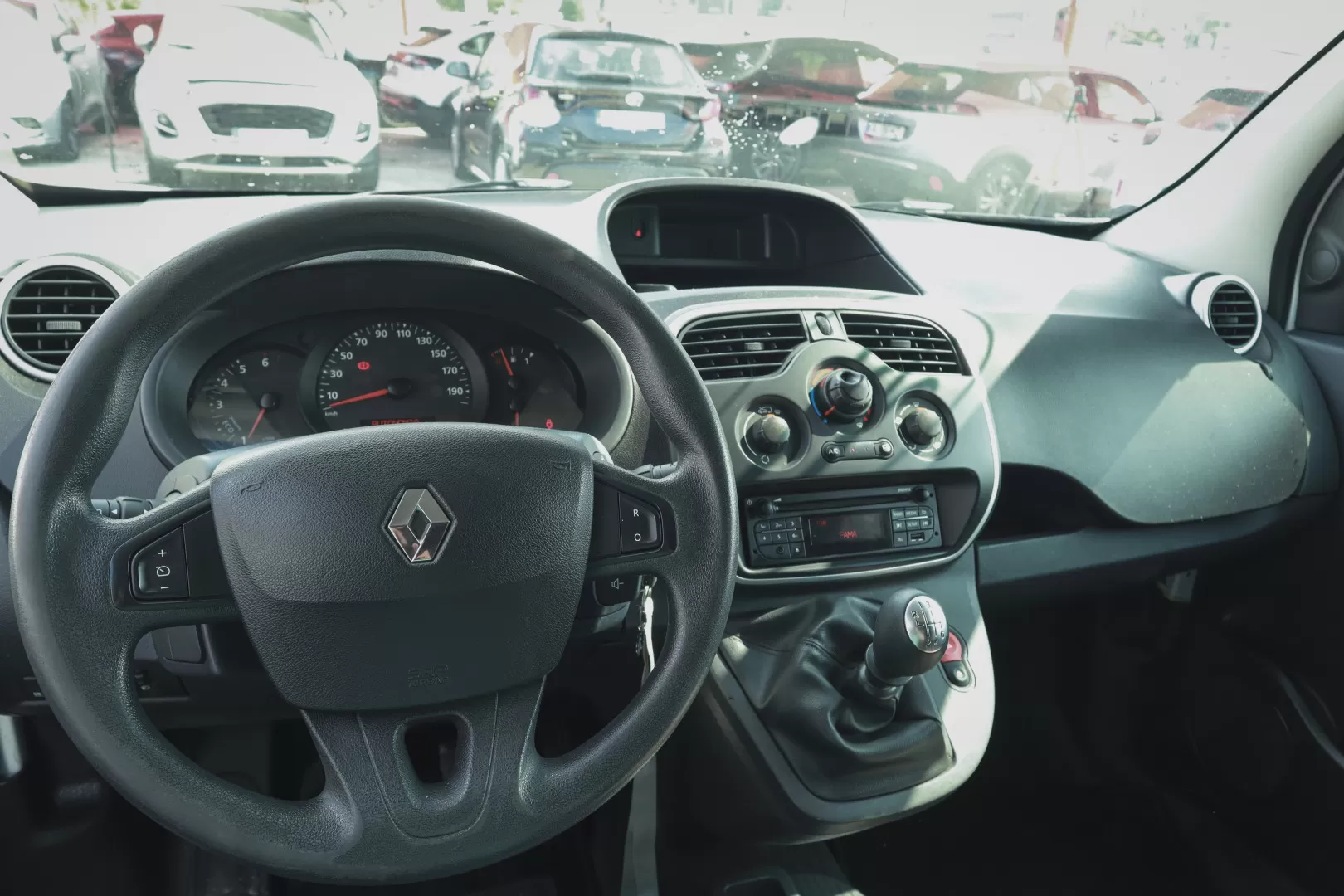 Renault  KANGOO - foto 2