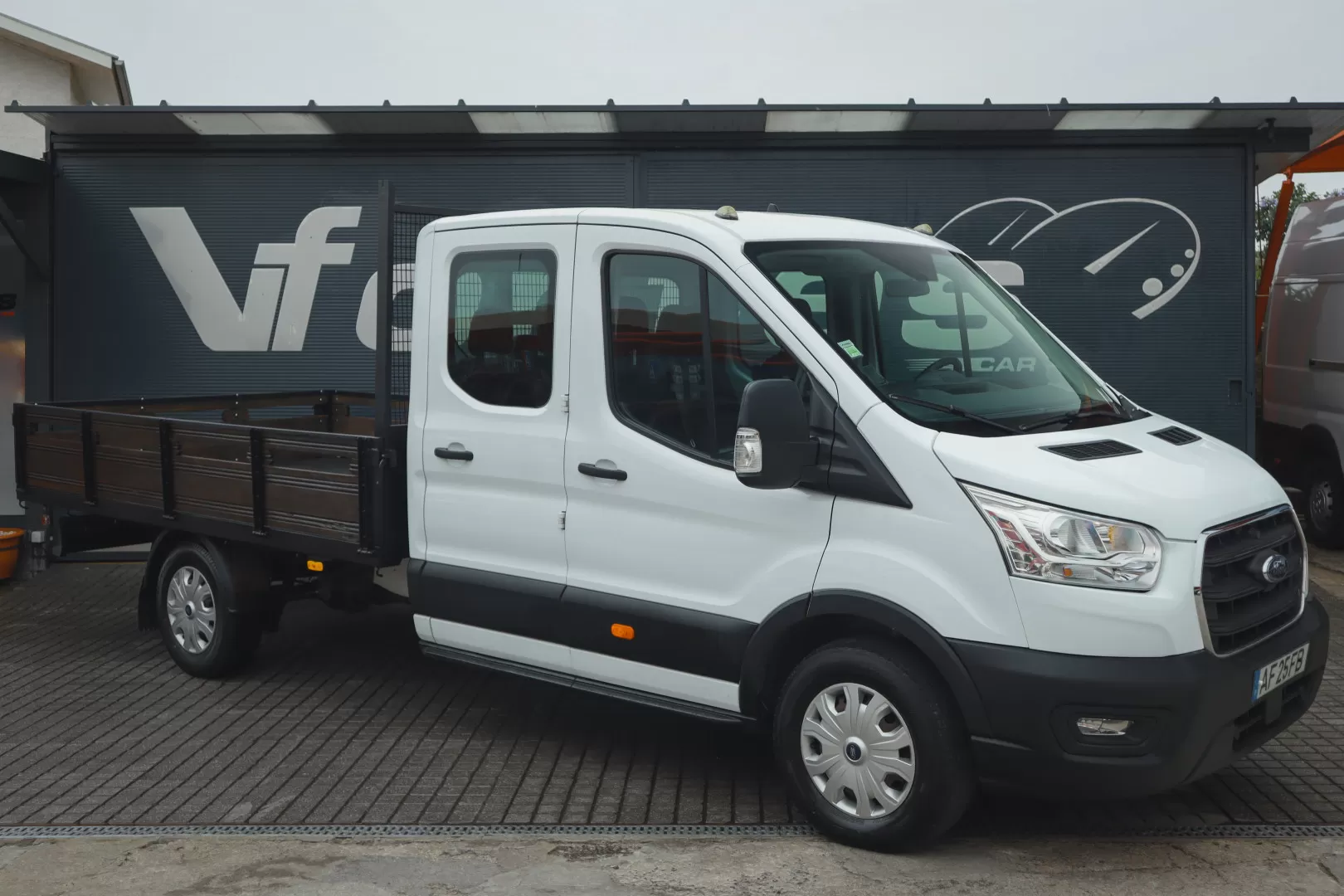 Ford  TRANSIT CHASSIS CABINE  L4