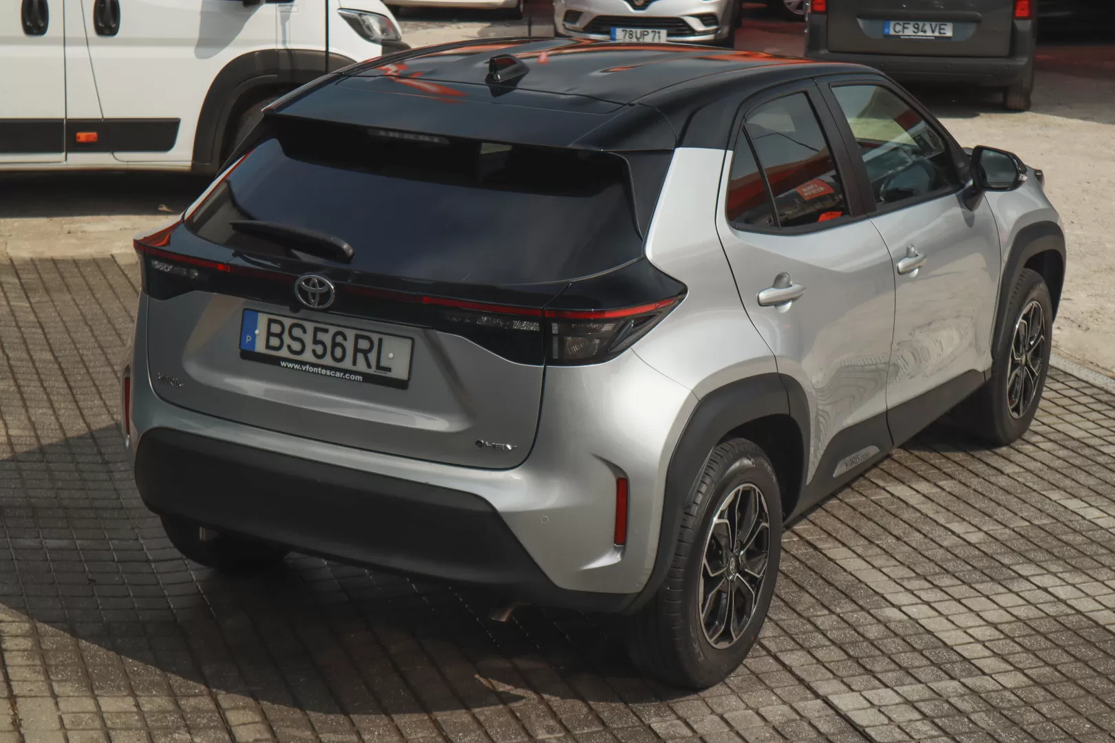 Toyota Yaris Cross 1.5 Hybrid Comfort Plus - foto 8