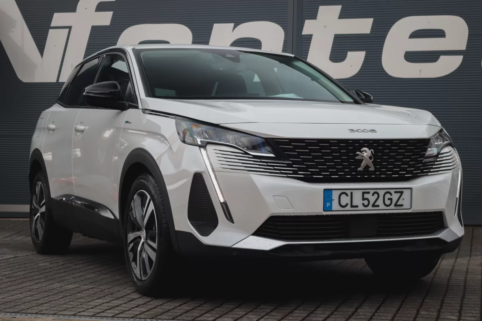 Peugeot 3008 1.6 Hybrid Active Pack e-EAT8 - foto 3