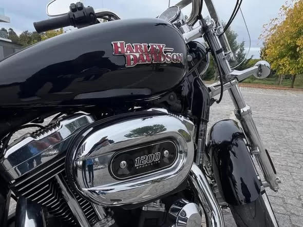 Harley-Davidson Sportster - foto 2