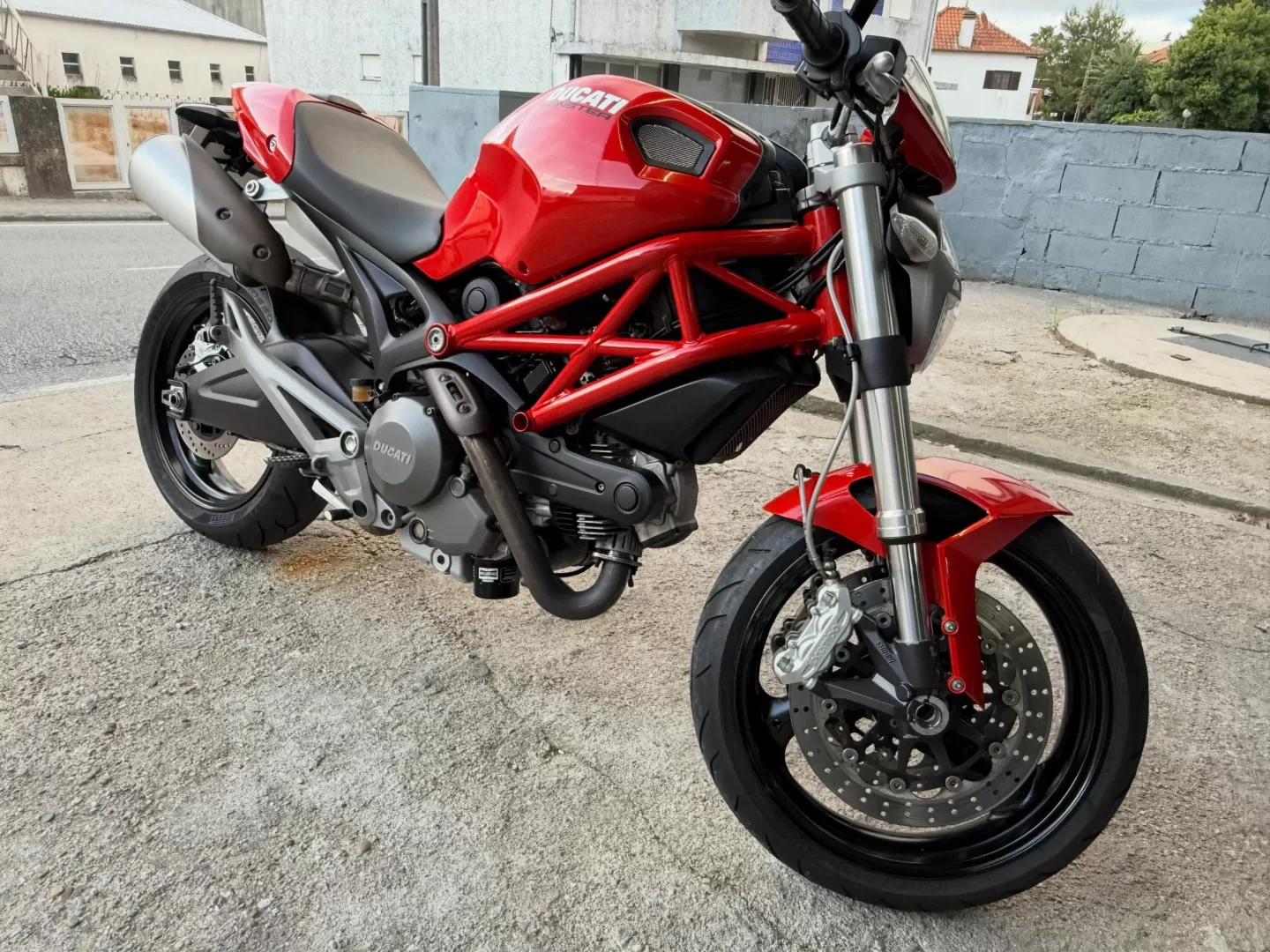Ducati Monster 696 - foto 8
