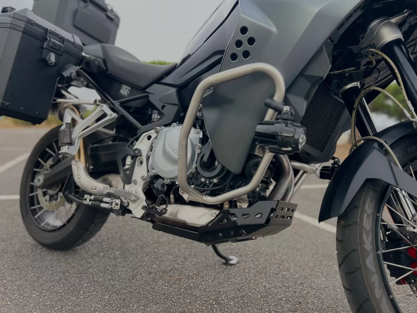 BMW F 850 GS Adventure TRIPLE BLACK - foto 6
