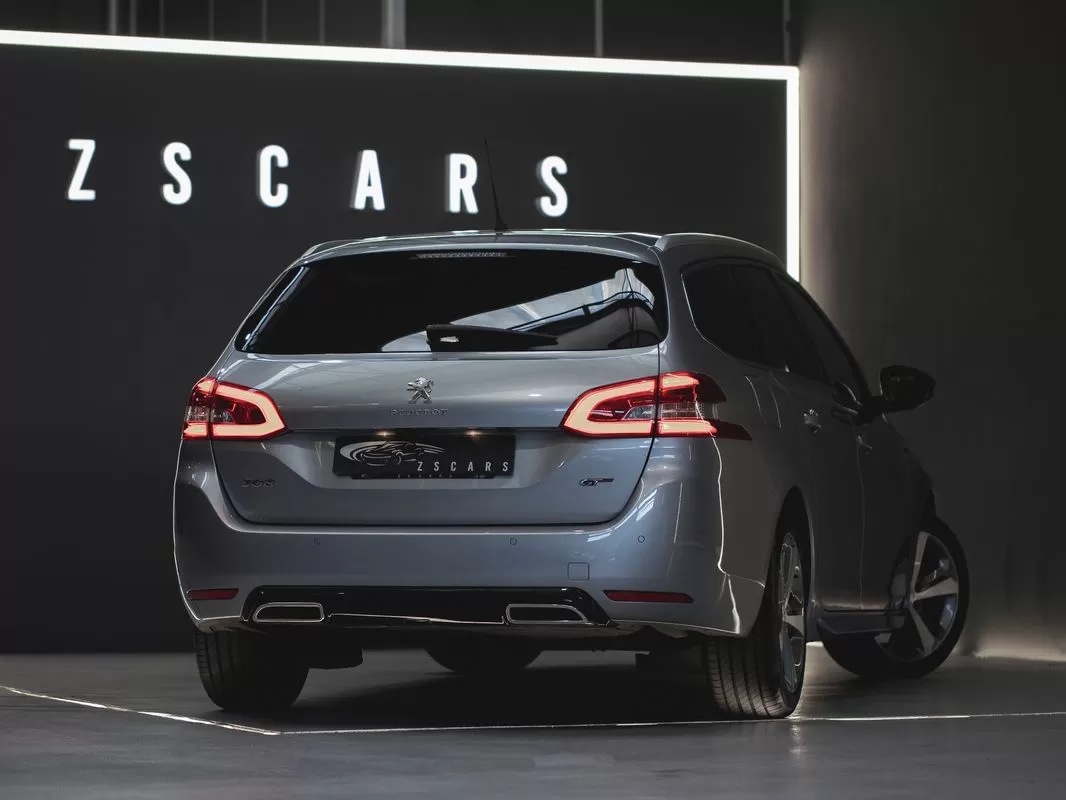 Peugeot 308 SW 1.5 BlueHDi GT Line EAT8 - foto 7