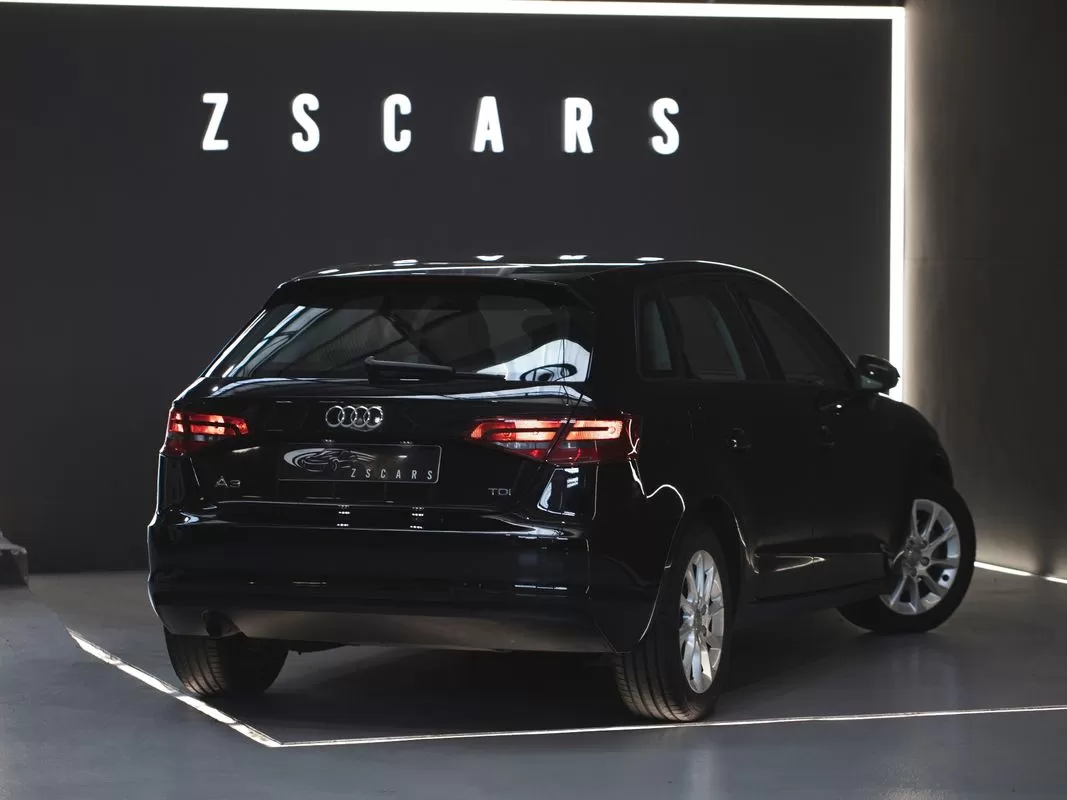 Audi A3 Sportback 1.6 TDI Advance - foto 5