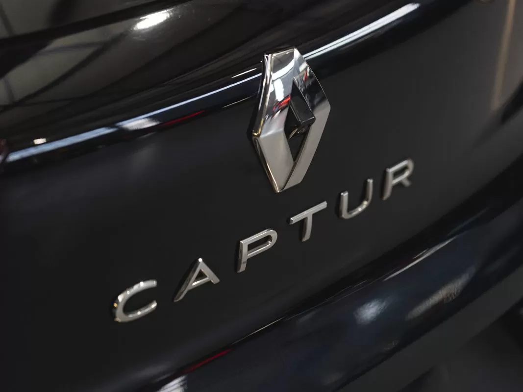 Renault Captur 1.0 TCe Exclusive - foto 8