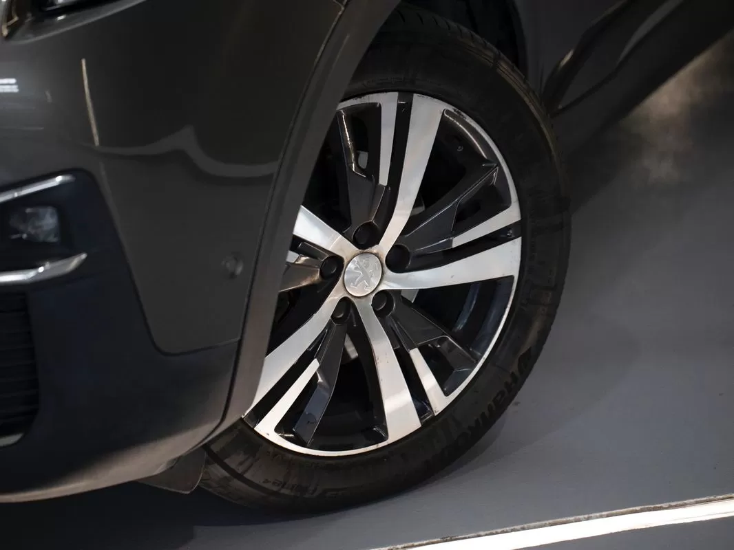 Peugeot 3008 1.6 BlueHDi GT Line EAT6 - foto 8