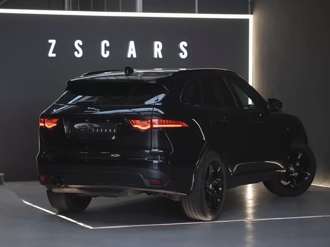 Jaguar F-Pace 2.0 i4D R-Sport AWD Aut. - foto 6