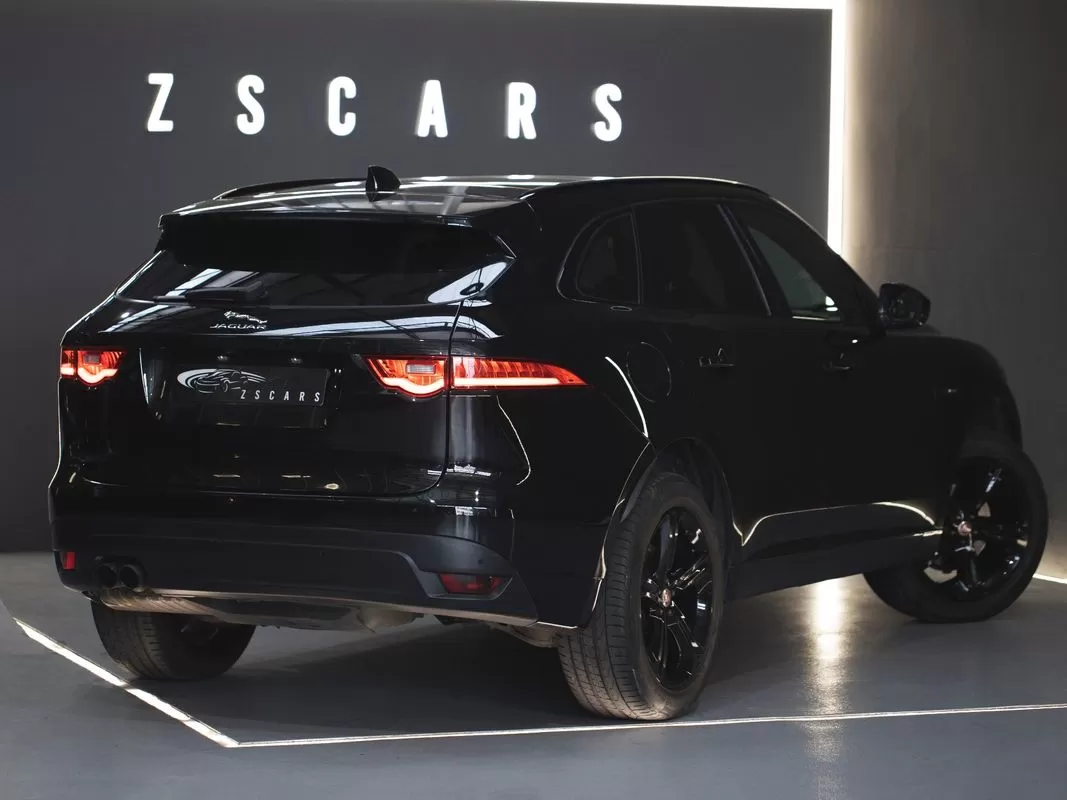 Jaguar F-Pace 2.0 i4D R-Sport AWD Aut. - foto 7