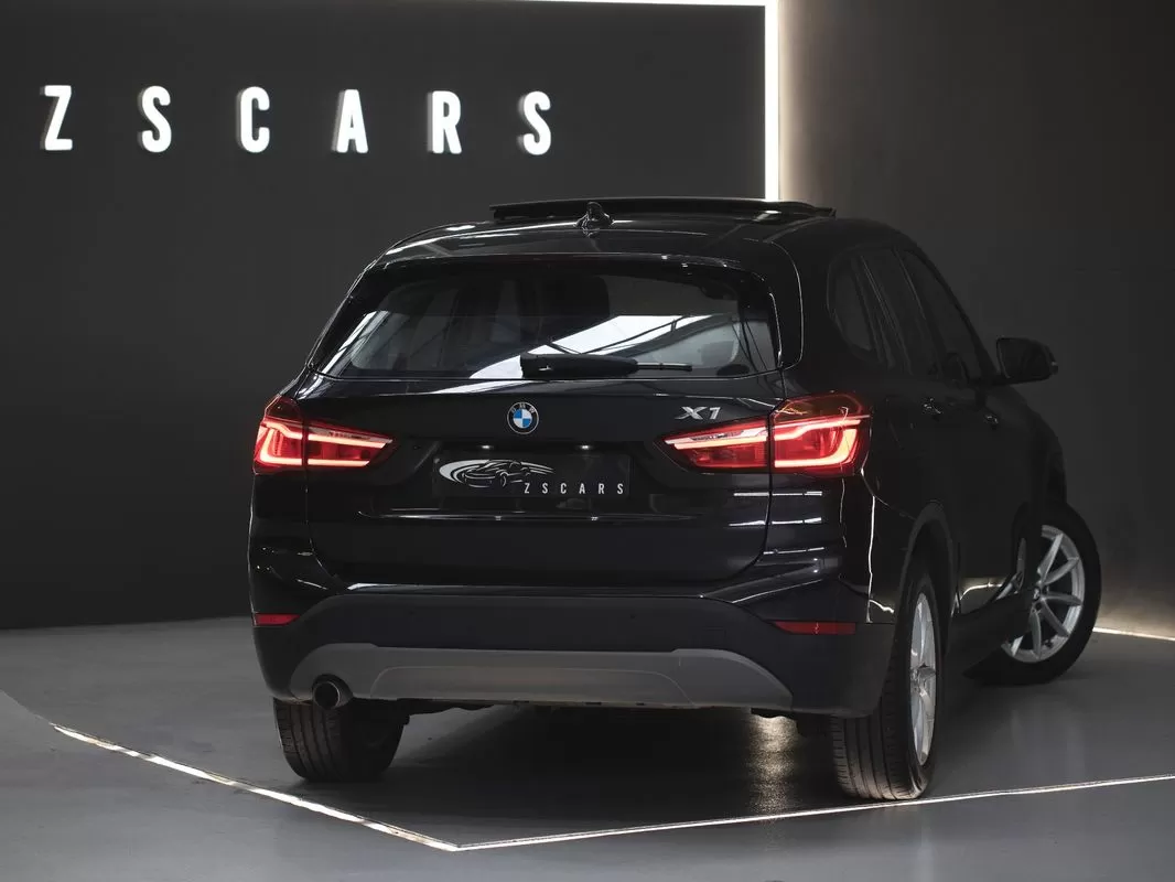 BMW X1 16 d sDrive Line Sport - foto 7