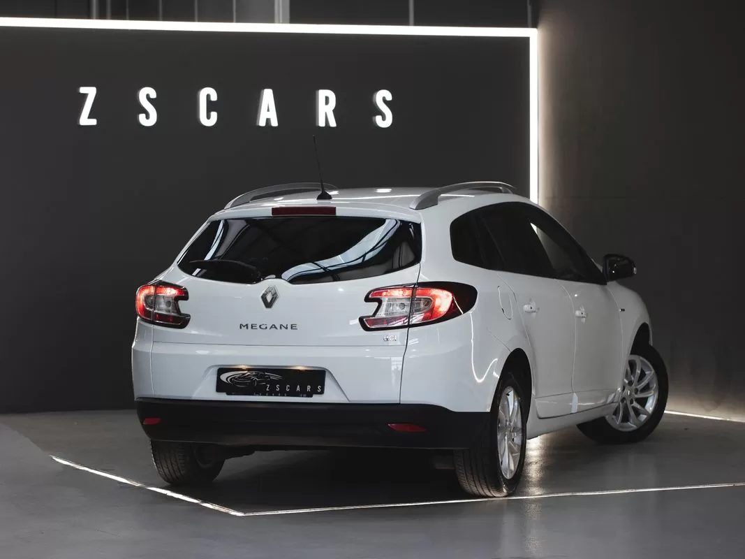 Renault Mégane Sport Tourer 1.5 dCi Limited - foto 7