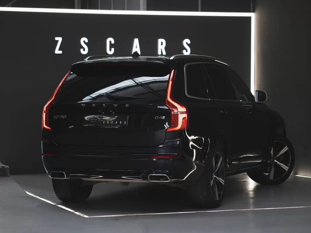Volvo XC 90 2.0 D4 R-Design - foto 5