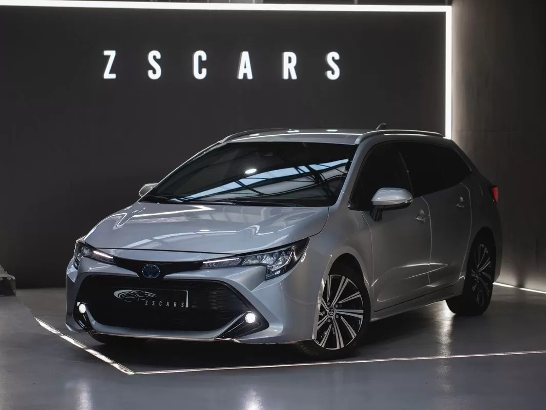 Toyota Corolla Touring Sports 1.8 Hybrid Comfort+P.Sport - foto 2