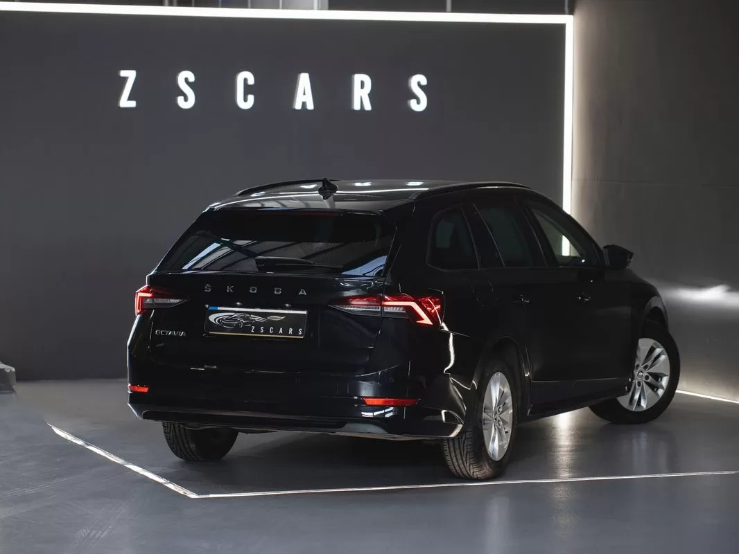 Skoda Octavia Break 2.0 TDI Active - foto 4