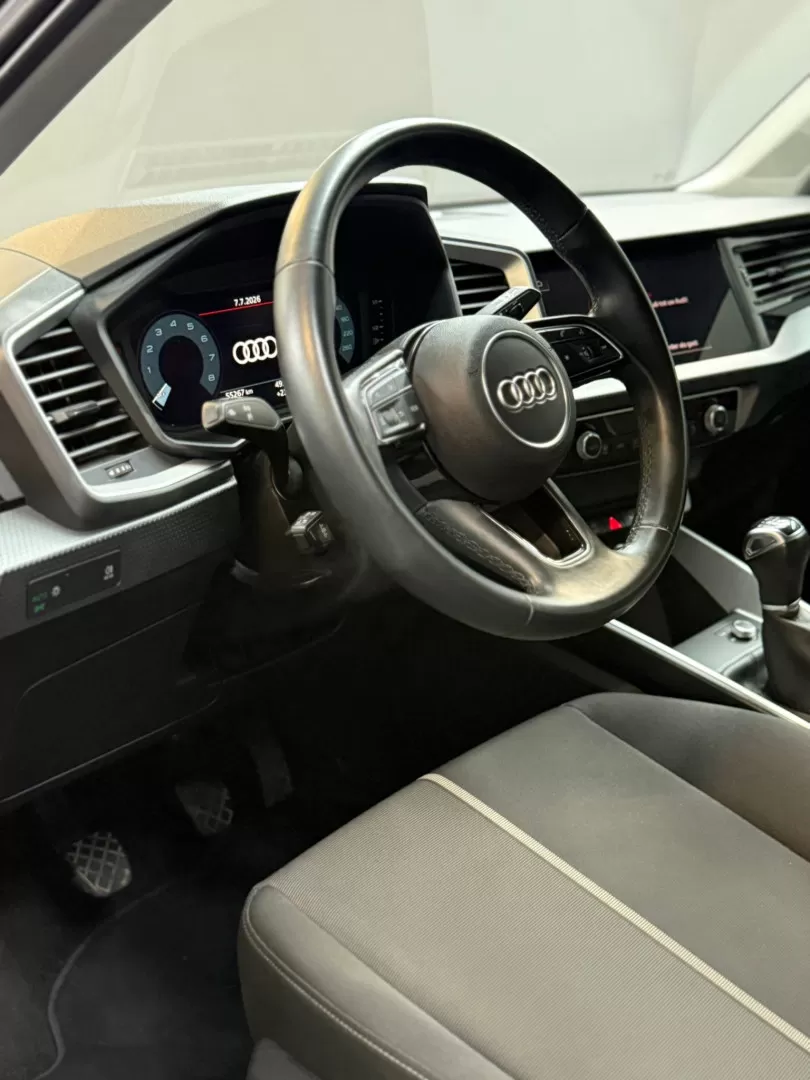 Audi A1 1.0 TFSI - foto 7