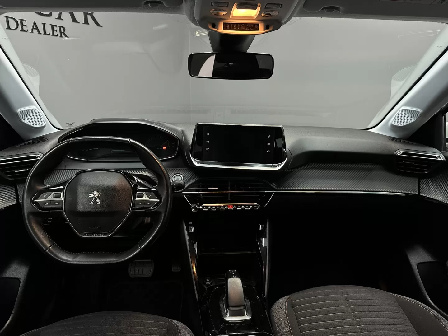 Peugeot e-208 e-208 50 kWh Aut.  LED Navi Keyless Go - foto 8