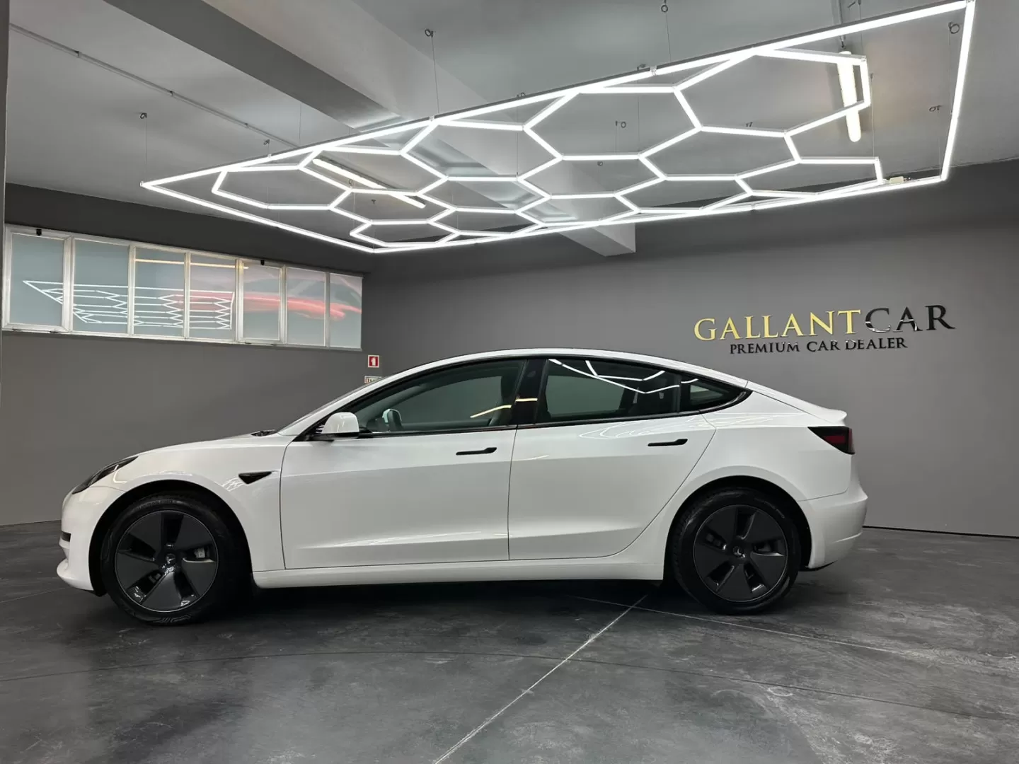 Tesla Model 3 MODEL 3 STANDARD RANGE - foto 3