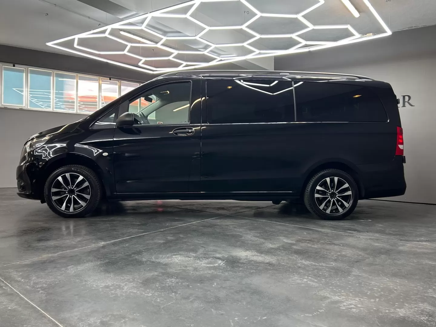 Mercedes-Benz Vito Tourer 116 CDI PRO LANG - foto 3