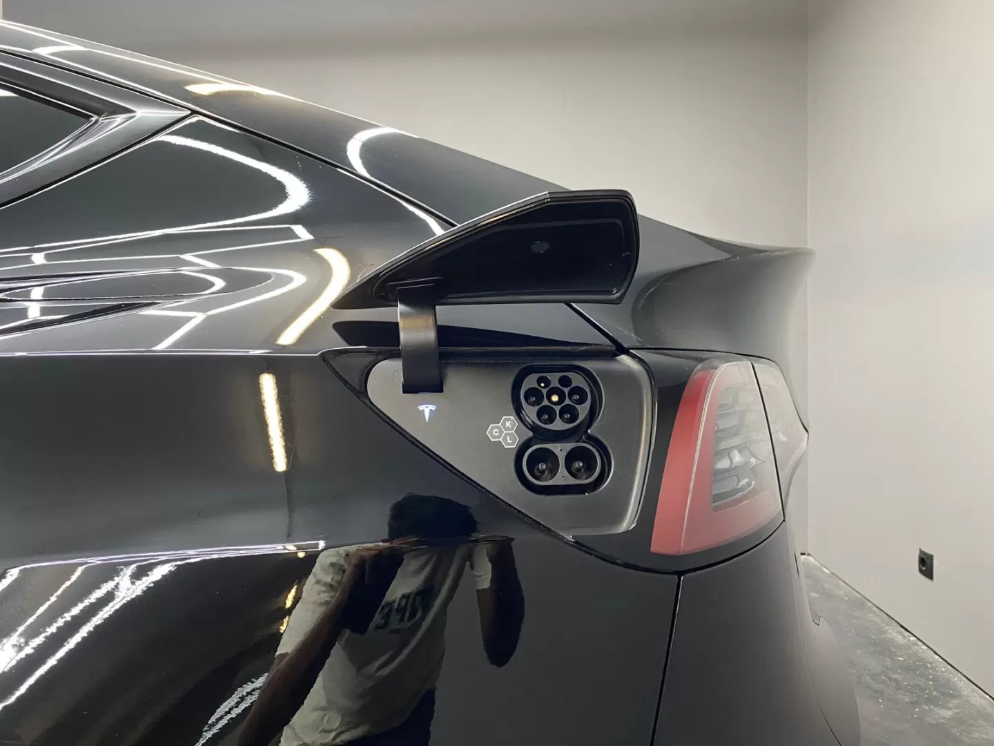 Tesla Model Y RWD - foto 7
