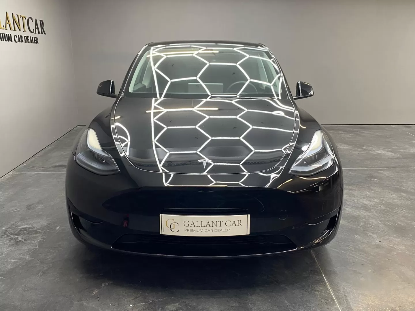 Tesla Model Y RWD - foto 2