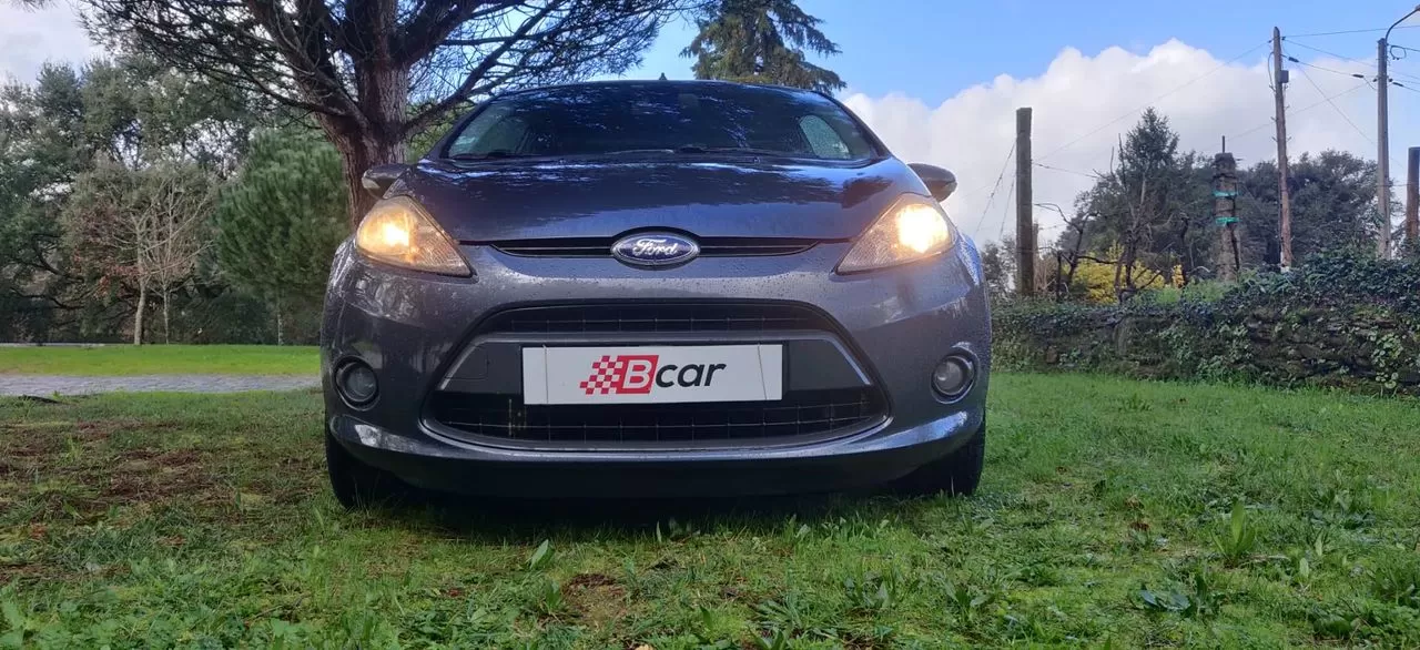 Ford  FIESTA - foto 4
