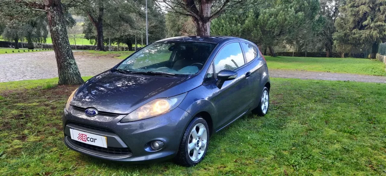 Ford  FIESTA - foto 6