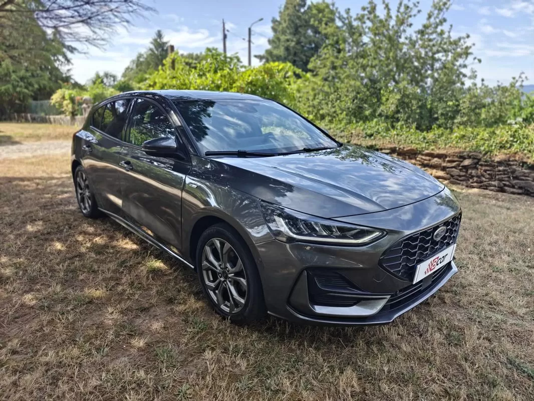 Ford Focus 1.0 EcoBoost MHEV ST-Line - foto 3