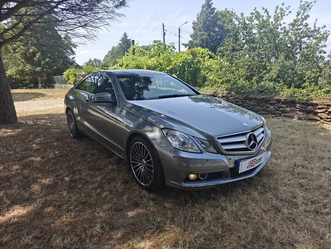 Mercedes-Benz E 220 CDi Avantgarde BlueEfficiency - foto 3