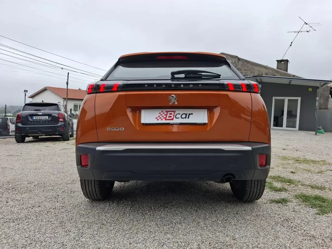 Peugeot 2008 1.2 PureTech Active Pack - foto 8