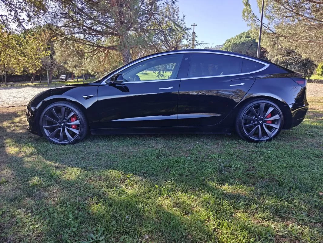 Tesla Model 3  Langstreckenbatt Awd Dual Motor Performance - foto 7