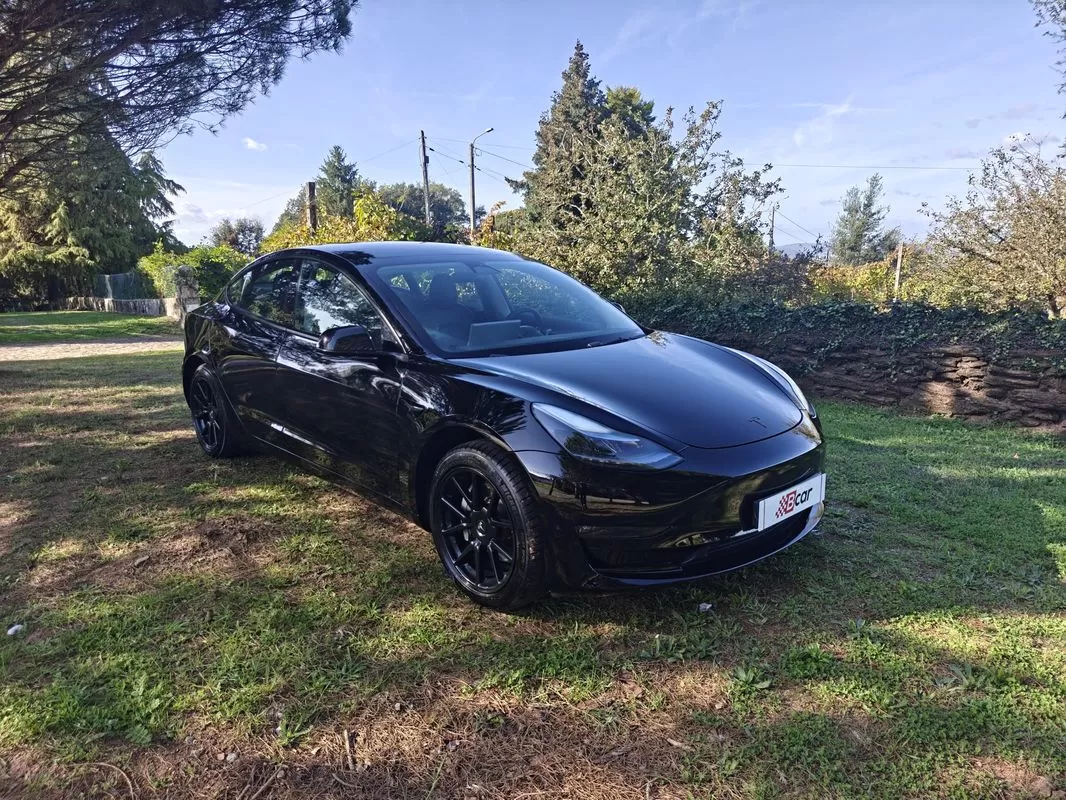 Tesla Model 3 Long Range Tração Traseira - foto 2