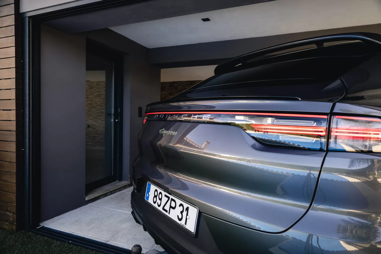 Porsche Cayenne Coupé E-Hybrid Platinum Edition - foto 6