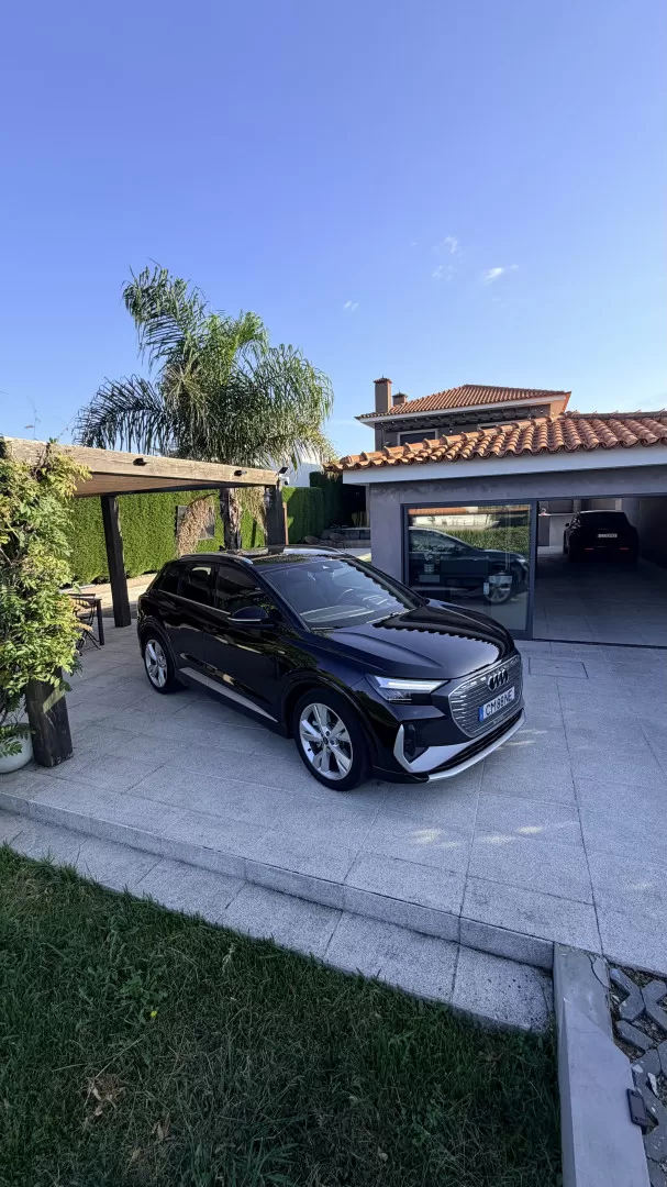 Audi Q4 e-tron 40 S-LINE - foto 2