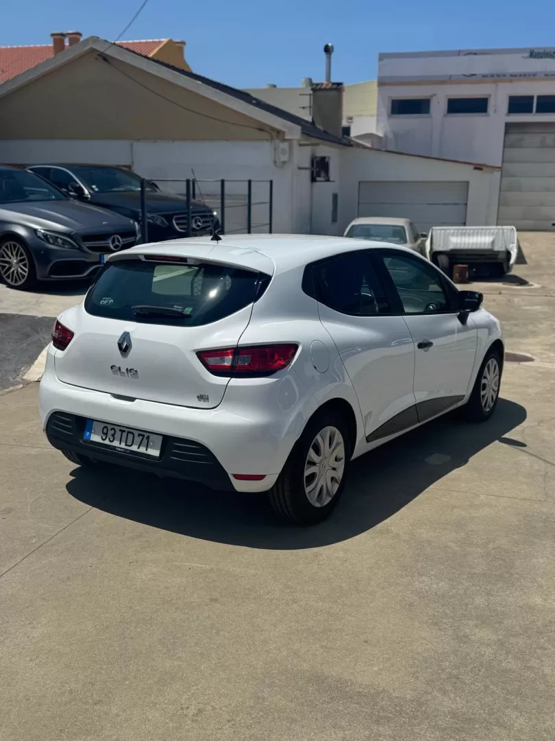 Renault  CLIO 1.5 DCI - foto 3