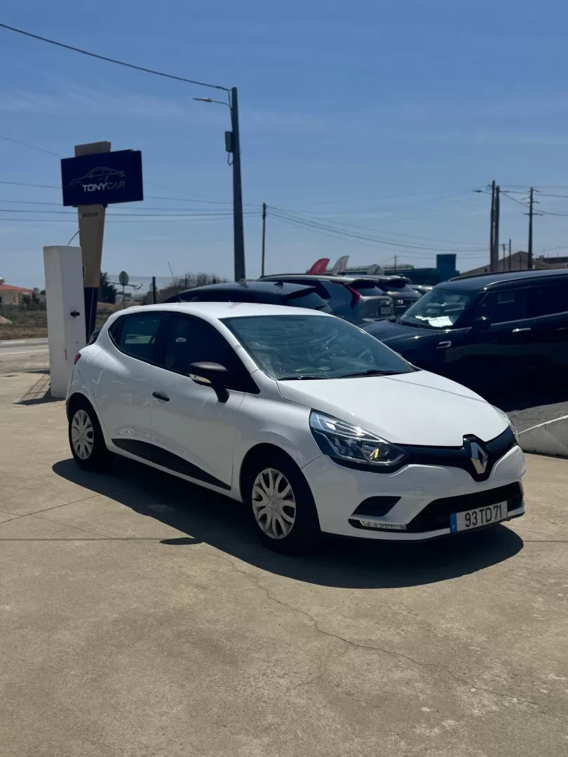 Renault  CLIO 1.5 DCI - foto 5