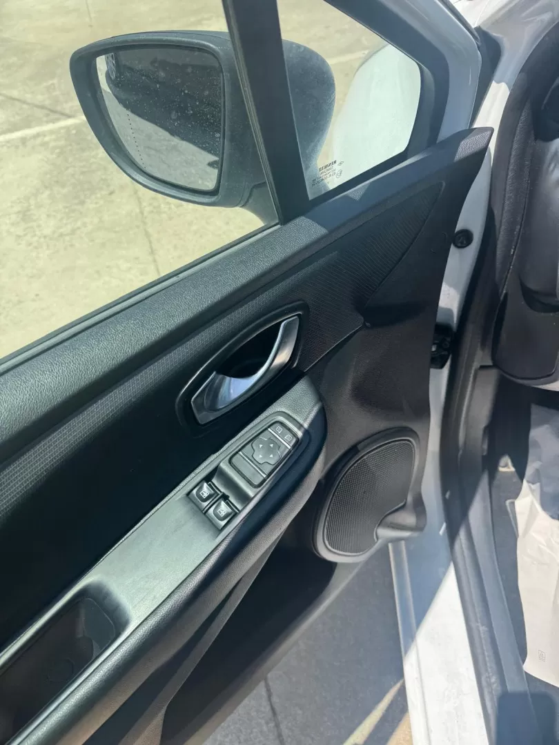 Renault  CLIO 1.5 DCI - foto 6