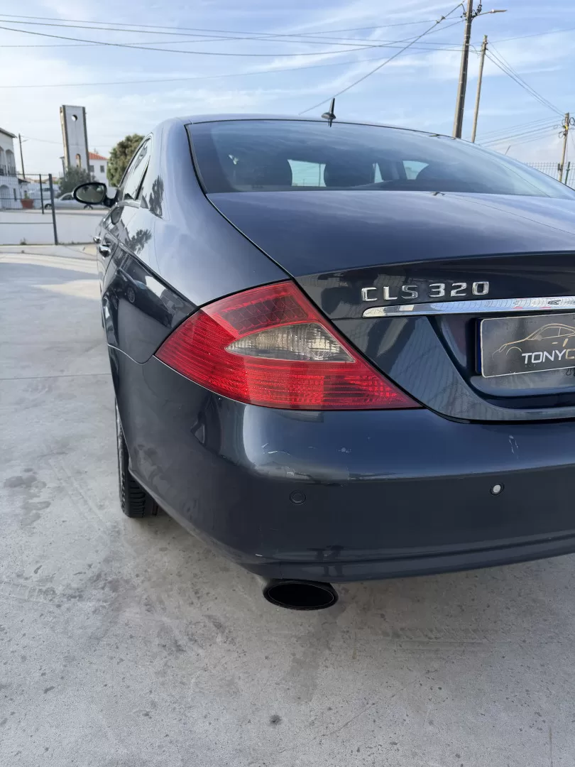 Mercedes-Benz CLS 320 CDi - foto 8