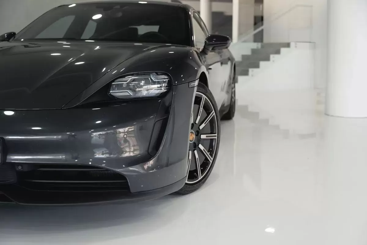 Porsche Taycan 4S - foto 5