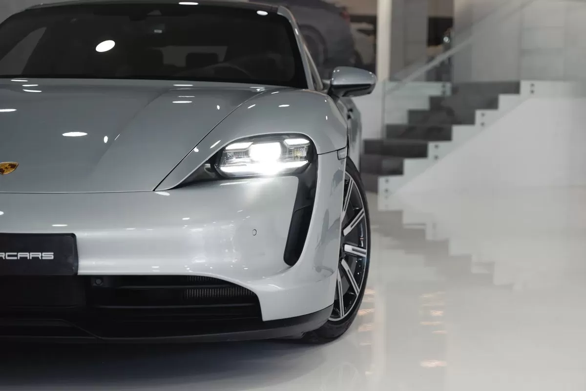 Porsche Taycan 4S - foto 5