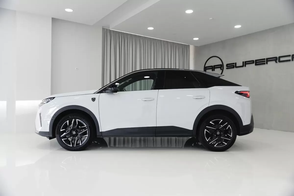Peugeot 3008  Hybrid 145 E  Dsc6 Gt - foto 8