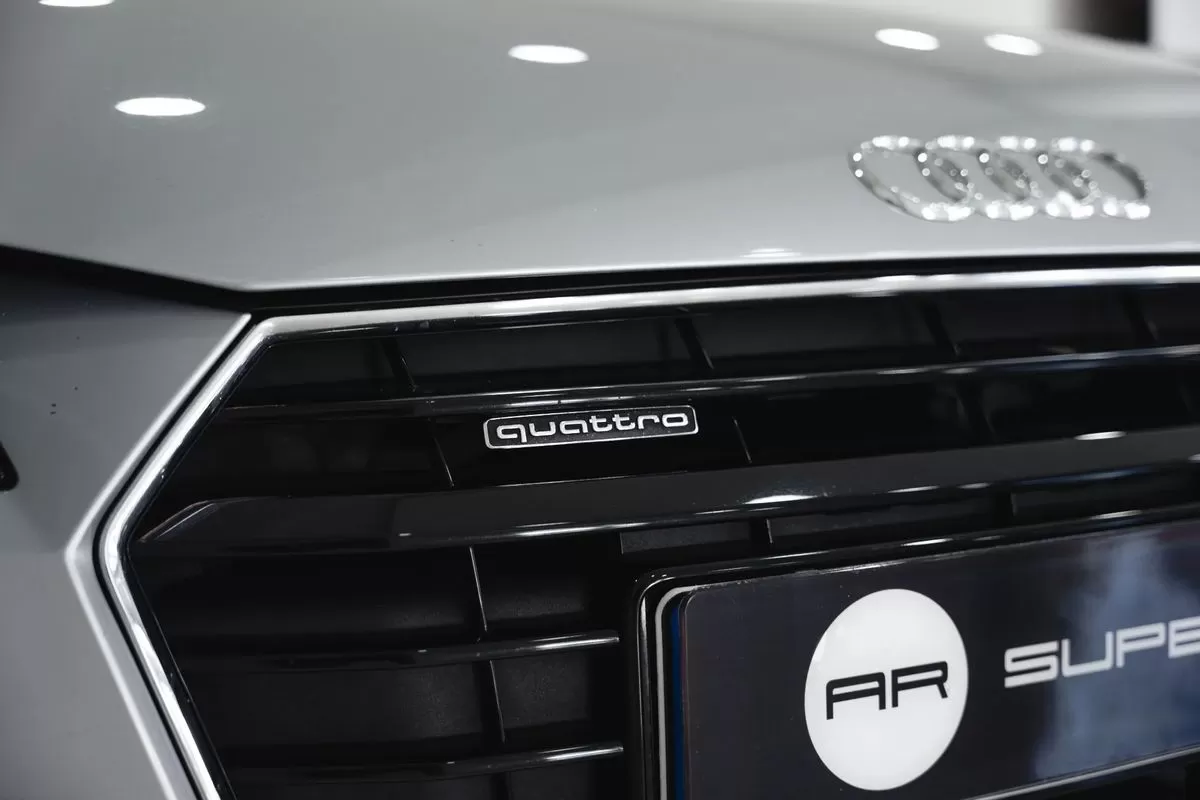 Audi TT Roadster 2.0 TFSi quattro S Tronic - foto 5