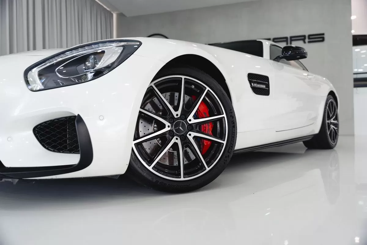 Mercedes-Benz AMG GT S - foto 4