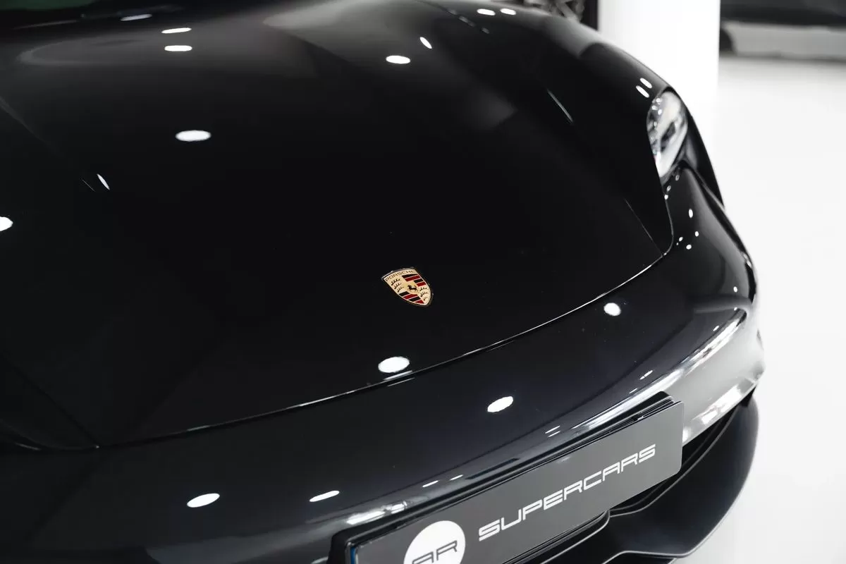 Porsche Taycan Sport Turismo 4S Black Edition - foto 2