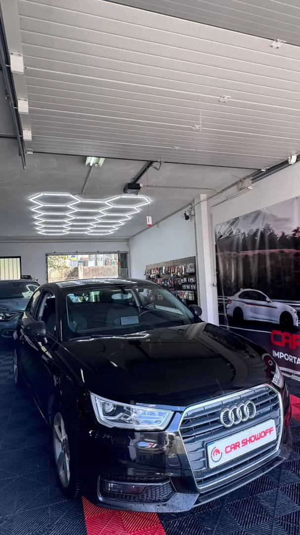 Audi A1 1.6 TDI design - foto 2