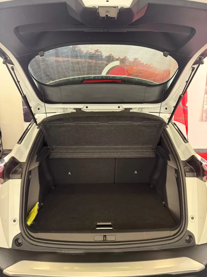 Peugeot 2008 - foto 8