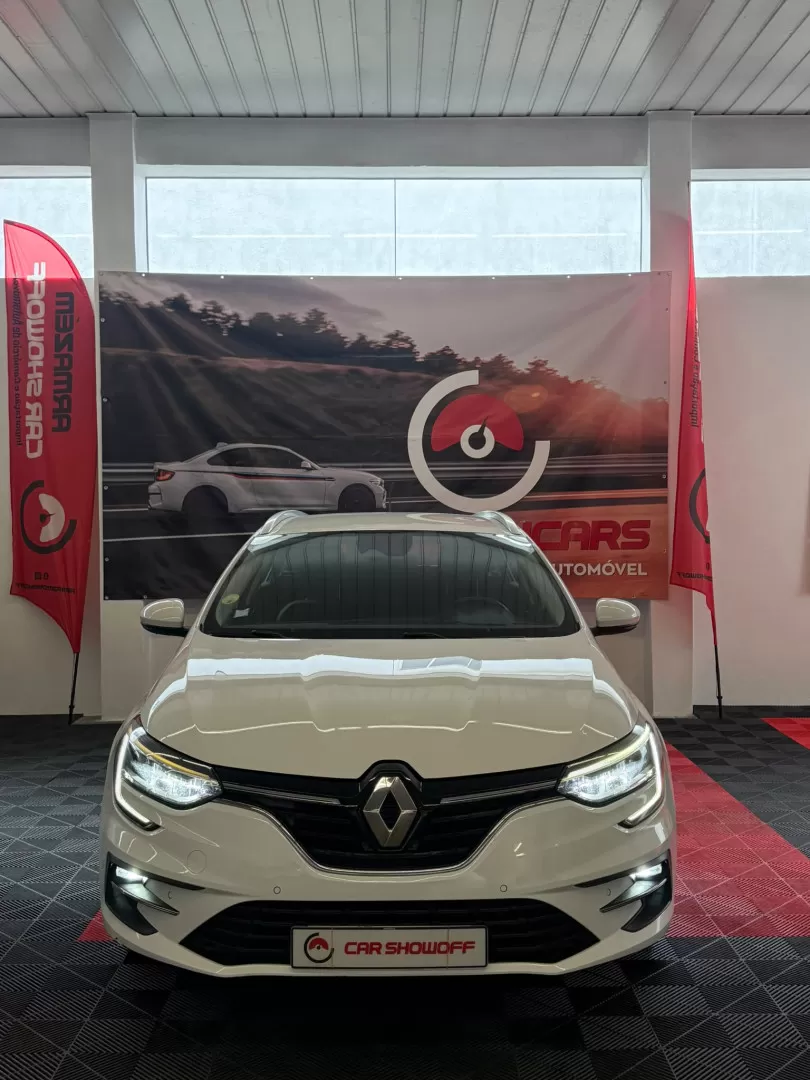 Renault Mégane 1.5 Blue dCi Bose Edition - foto 2